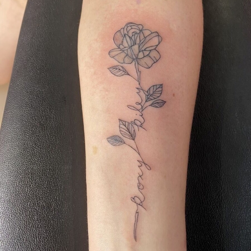 rose tattoo